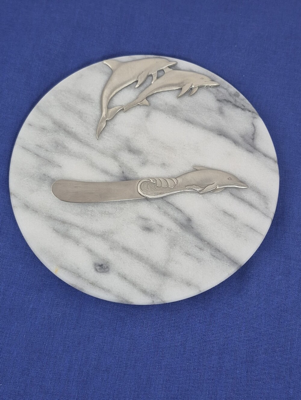 Marble Cheese Board with Pewter Dolphins with Spreader 8" Hampshire Pewter